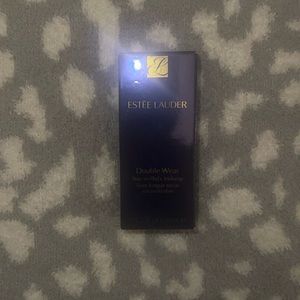 Estée Lauder Double Wear Foundation